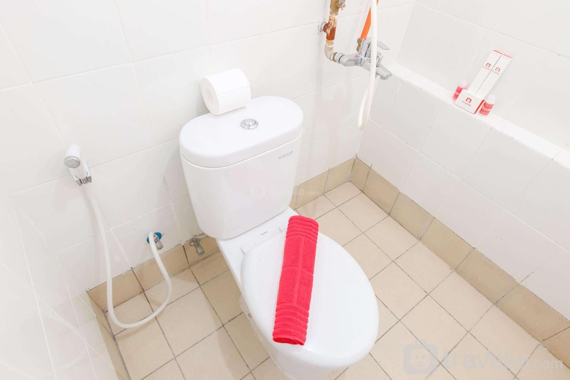 Minimalist 2br Bassura Direct Access To Bassura Mall By Travelio Jakarta